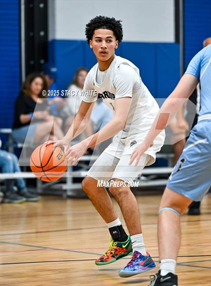Thumbnail 1 in City of Life Christian Academy vs. St. Mary's (Tampa Bay Christmas Invitational) photogallery.