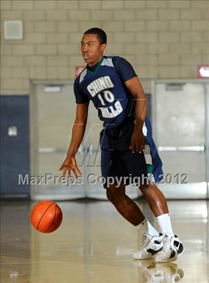 Thumbnail 3 in Pacific Hills vs. Chino Hills (I Have A Dream Classic) photogallery.