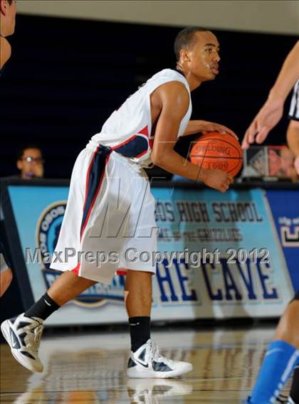 Thumbnail 2 in Pacific Hills vs. Chino Hills (I Have A Dream Classic) photogallery.