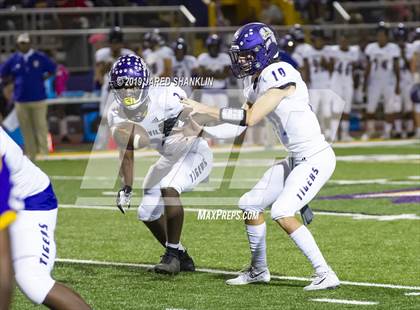 Thumbnail 2 in Hahnville @ Thibodaux photogallery.