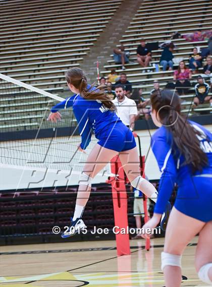 Thumbnail 2 in Boerne-Champion vs  MacArthur [Douglas] (NEISD Tournament) photogallery.