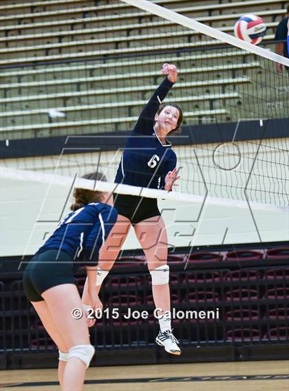 Thumbnail 1 in Boerne-Champion vs  MacArthur [Douglas] (NEISD Tournament) photogallery.