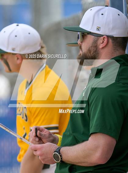 Thumbnail 2 in Glenbrook North vs. Redmond (Coach Bob Invitational) photogallery.
