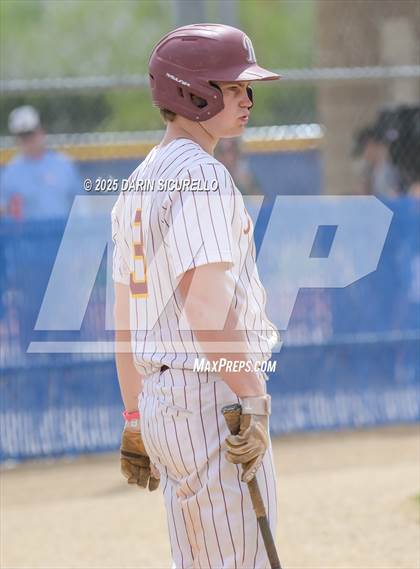 Thumbnail 3 in Glenbrook North vs. Redmond (Coach Bob Invitational) photogallery.