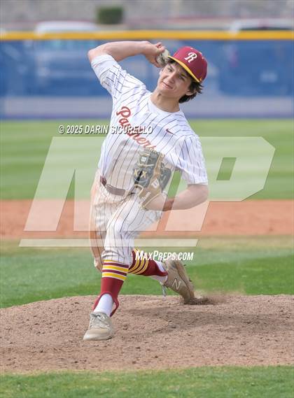 Thumbnail 2 in Glenbrook North vs. Redmond (Coach Bob Invitational) photogallery.