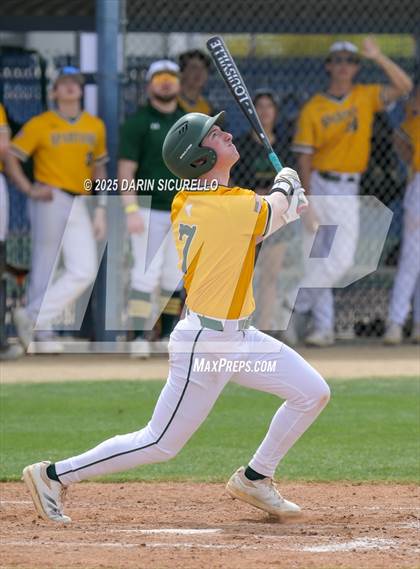 Thumbnail 3 in Glenbrook North vs. Redmond (Coach Bob Invitational) photogallery.