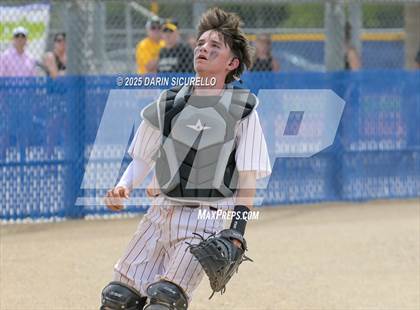 Thumbnail 1 in Glenbrook North vs. Redmond (Coach Bob Invitational) photogallery.