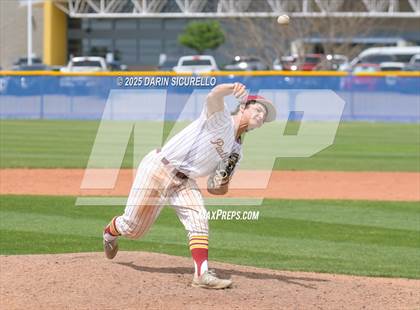 Thumbnail 3 in Glenbrook North vs. Redmond (Coach Bob Invitational) photogallery.