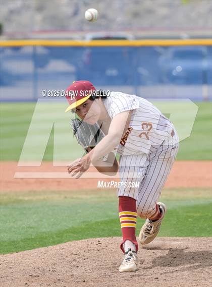 Thumbnail 2 in Glenbrook North vs. Redmond (Coach Bob Invitational) photogallery.
