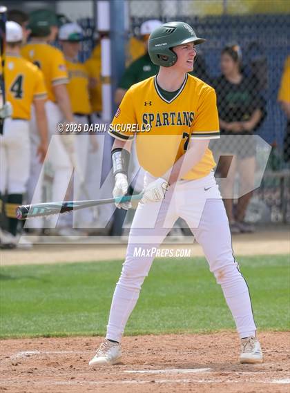 Thumbnail 1 in Glenbrook North vs. Redmond (Coach Bob Invitational) photogallery.