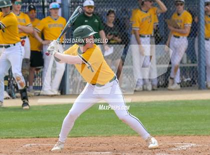 Thumbnail 1 in Glenbrook North vs. Redmond (Coach Bob Invitational) photogallery.