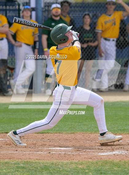 Thumbnail 2 in Glenbrook North vs. Redmond (Coach Bob Invitational) photogallery.