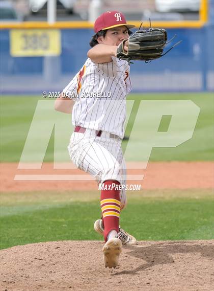 Thumbnail 3 in Glenbrook North vs. Redmond (Coach Bob Invitational) photogallery.