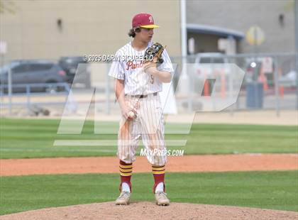 Thumbnail 2 in Glenbrook North vs. Redmond (Coach Bob Invitational) photogallery.