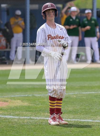 Thumbnail 3 in Glenbrook North vs. Redmond (Coach Bob Invitational) photogallery.
