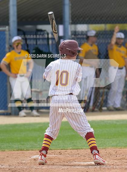 Thumbnail 2 in Glenbrook North vs. Redmond (Coach Bob Invitational) photogallery.