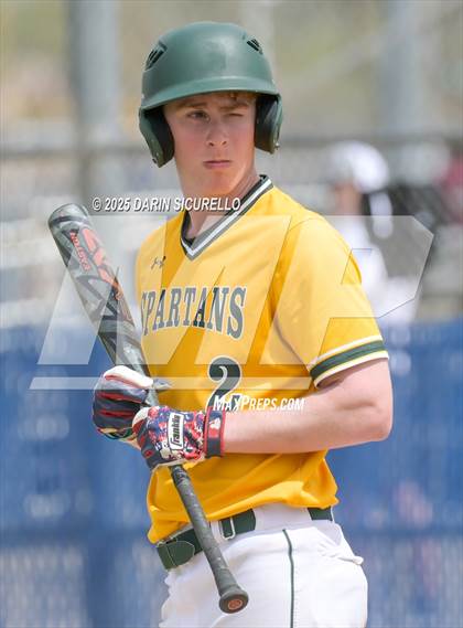 Thumbnail 1 in Glenbrook North vs. Redmond (Coach Bob Invitational) photogallery.