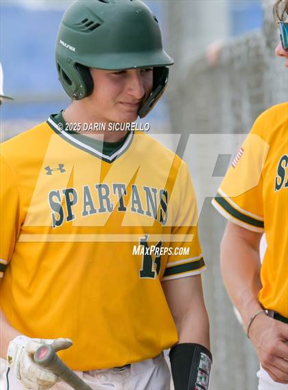 Thumbnail 1 in Glenbrook North vs. Redmond (Coach Bob Invitational) photogallery.