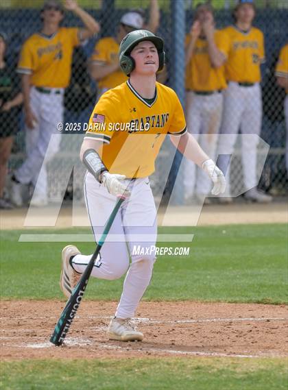 Thumbnail 2 in Glenbrook North vs. Redmond (Coach Bob Invitational) photogallery.