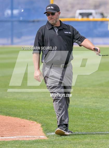 Thumbnail 3 in Glenbrook North vs. Redmond (Coach Bob Invitational) photogallery.
