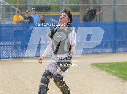 Thumbnail 1 in Glenbrook North vs. Redmond (Coach Bob Invitational) photogallery.