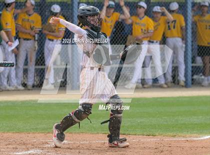 Thumbnail 3 in Glenbrook North vs. Redmond (Coach Bob Invitational) photogallery.