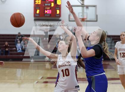 Thumbnail 3 in Southeastern RVT vs Newburyport (MIAA Division 3 Preliminary Round) photogallery.