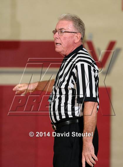 Thumbnail 3 in Sacramento Country Day vs. San Juan (Viking Classic) photogallery.