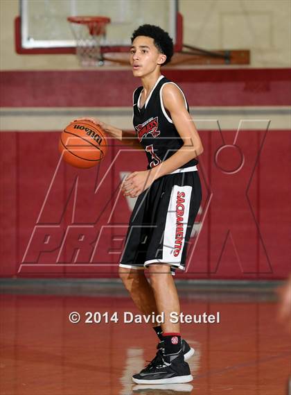 Thumbnail 2 in Sacramento Country Day vs. San Juan (Viking Classic) photogallery.