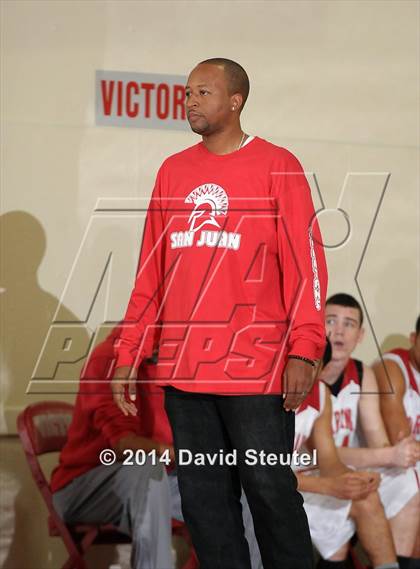Thumbnail 1 in Sacramento Country Day vs. San Juan (Viking Classic) photogallery.