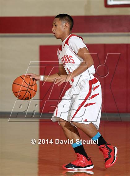 Thumbnail 2 in Sacramento Country Day vs. San Juan (Viking Classic) photogallery.