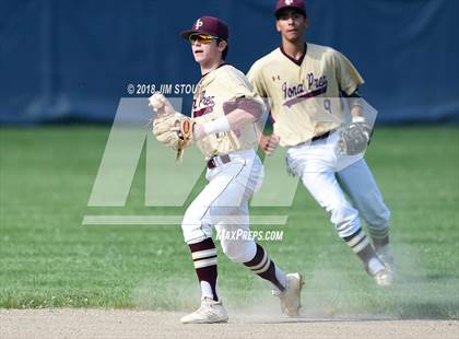 Thumbnail 1 in Regis vs. Iona Prep (CHSAA AA Winners Bracket Semifinal) photogallery.