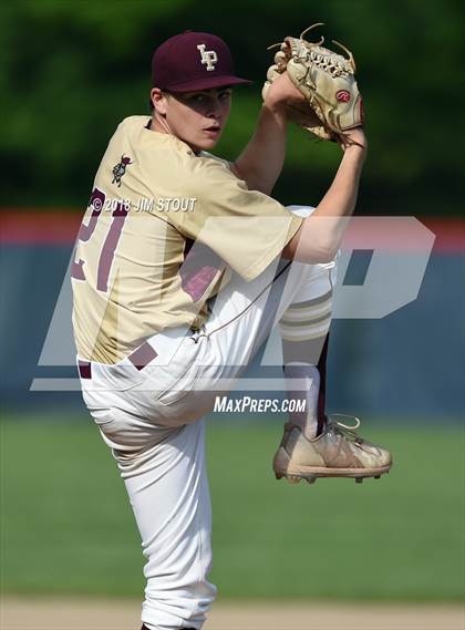 Thumbnail 3 in Regis vs. Iona Prep (CHSAA AA Winners Bracket Semifinal) photogallery.