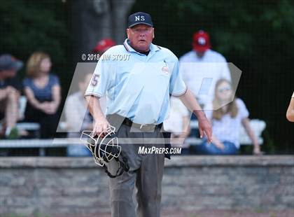 Thumbnail 3 in Regis vs. Iona Prep (CHSAA AA Winners Bracket Semifinal) photogallery.
