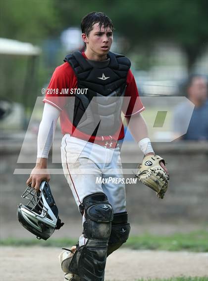 Thumbnail 1 in Regis vs. Iona Prep (CHSAA AA Winners Bracket Semifinal) photogallery.