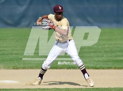 Thumbnail 3 in Regis vs. Iona Prep (CHSAA AA Winners Bracket Semifinal) photogallery.