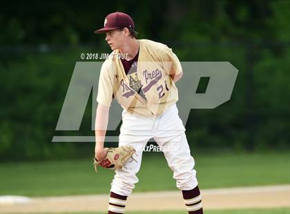 Thumbnail 2 in Regis vs. Iona Prep (CHSAA AA Winners Bracket Semifinal) photogallery.