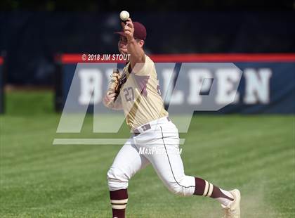 Thumbnail 3 in Regis vs. Iona Prep (CHSAA AA Winners Bracket Semifinal) photogallery.