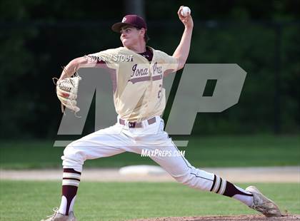 Thumbnail 3 in Regis vs. Iona Prep (CHSAA AA Winners Bracket Semifinal) photogallery.