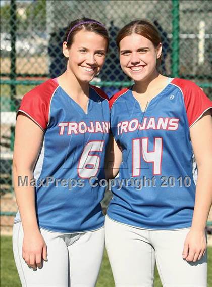 Thumbnail 3 in John Paul ll vs Trinity Christian photogallery.