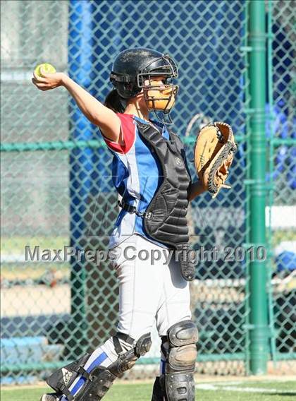 Thumbnail 1 in John Paul ll vs Trinity Christian photogallery.