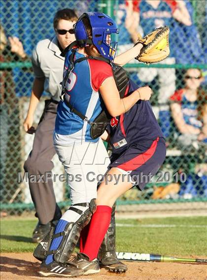 Thumbnail 3 in John Paul ll vs Trinity Christian photogallery.