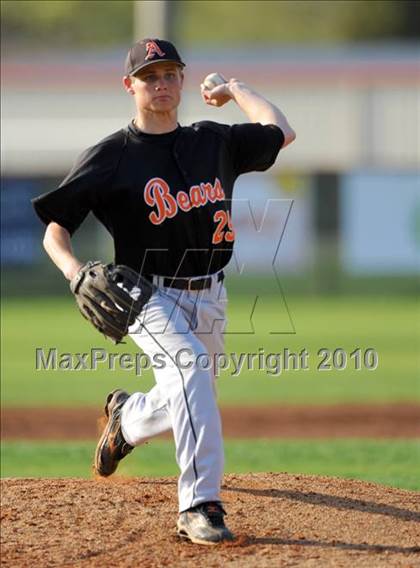 Thumbnail 1 in Austin @ Grissom photogallery.