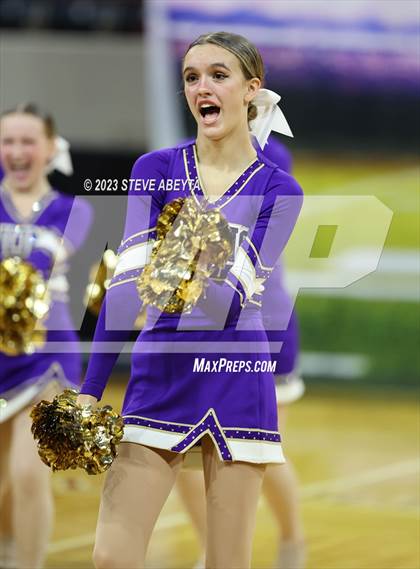 Thumbnail 3 in Littleton CHSAA Spirit Poms photogallery.
