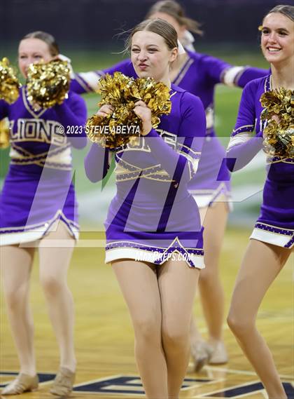 Thumbnail 2 in Littleton CHSAA Spirit Poms photogallery.