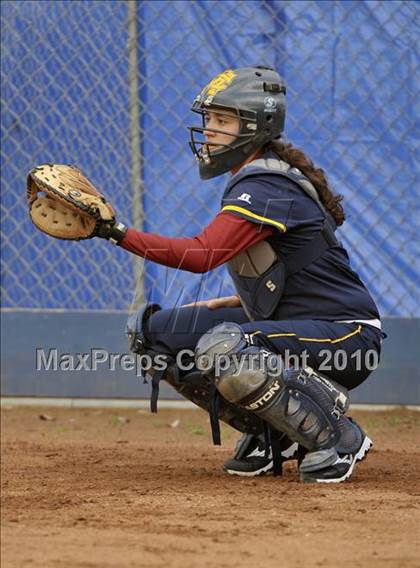 Thumbnail 3 in El Rancho @ Cantwell-Sacred Heart photogallery.