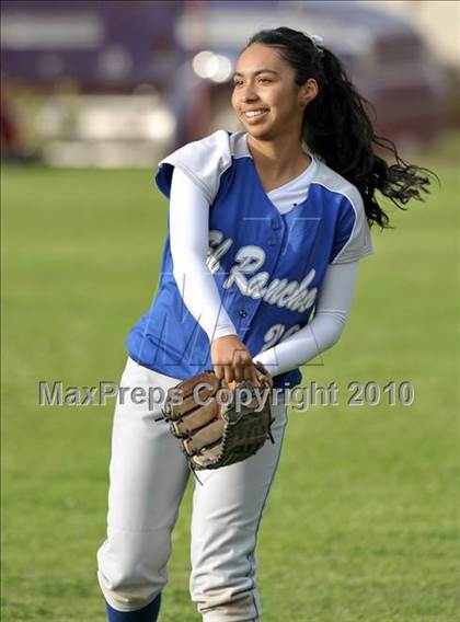 Thumbnail 1 in El Rancho @ Cantwell-Sacred Heart photogallery.
