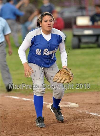 Thumbnail 3 in El Rancho @ Cantwell-Sacred Heart photogallery.