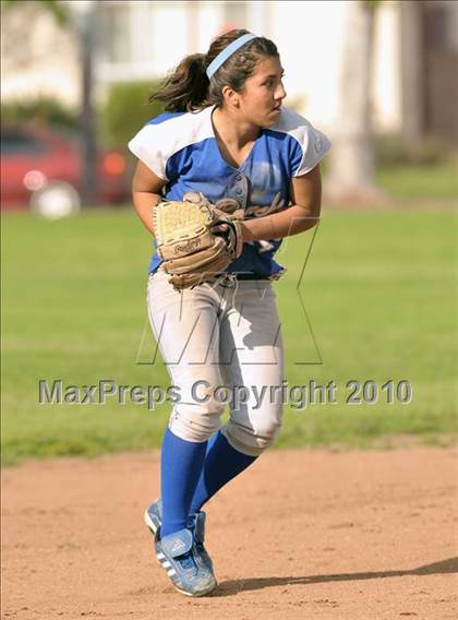 Thumbnail 2 in El Rancho @ Cantwell-Sacred Heart photogallery.