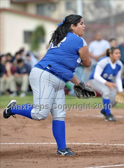 Thumbnail 2 in El Rancho @ Cantwell-Sacred Heart photogallery.